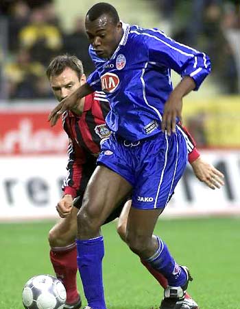 被犯规数 被犯规数